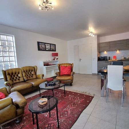 Chez Lou Et Dan 4P Apartment With Balcony Elevator And Secure Parking องเฟลอร์ ภายนอก รูปภาพ