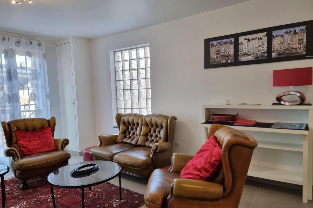 Chez Lou Et Dan 4P Apartment With Balcony Elevator And Secure Parking องเฟลอร์ ภายนอก รูปภาพ