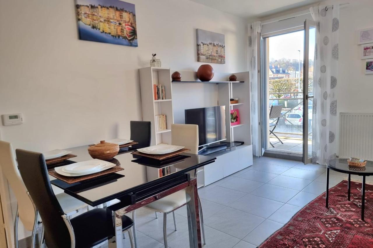Chez Lou Et Dan 4P Apartment With Balcony Elevator And Secure Parking องเฟลอร์ ภายนอก รูปภาพ