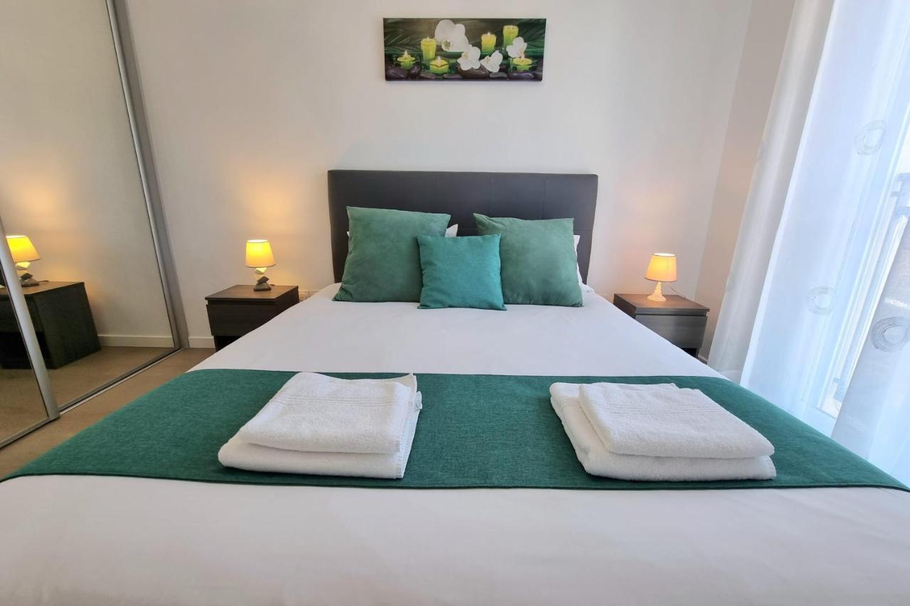 Chez Lou Et Dan 4P Apartment With Balcony Elevator And Secure Parking องเฟลอร์ ภายนอก รูปภาพ