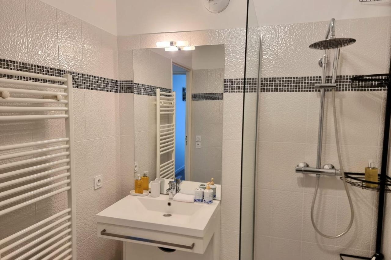 Chez Lou Et Dan 4P Apartment With Balcony Elevator And Secure Parking องเฟลอร์ ภายนอก รูปภาพ